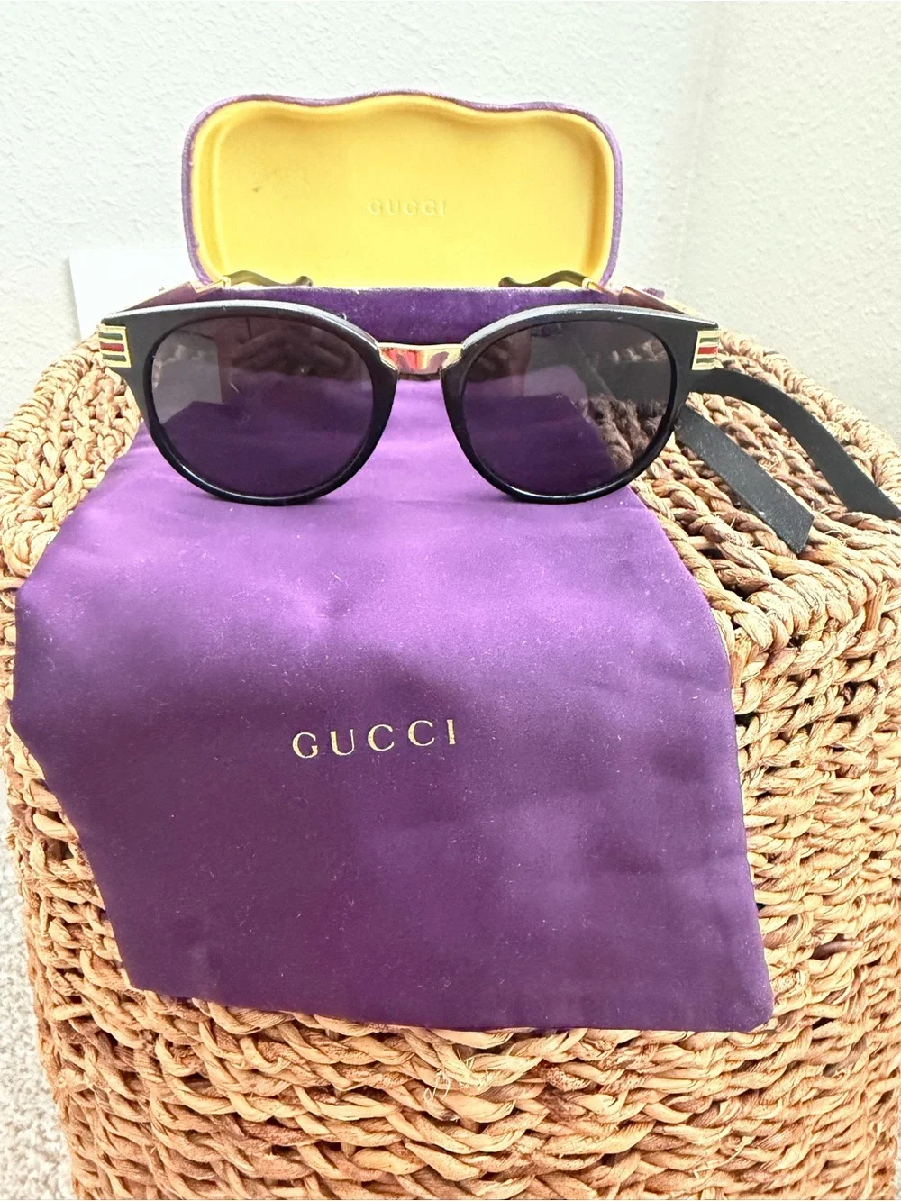 Gucci Men's Sunglasses GG0586SA 001 Black Gold Lens 55mm Authentic